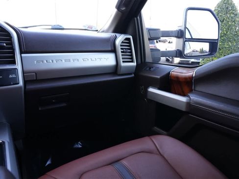 Used 2020 Ford F250 King Ranch w/ King Ranch Ultimate Package image 8