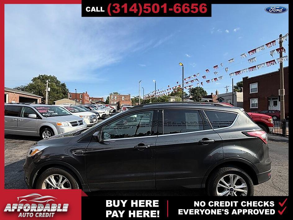 Used 2018 Ford Escape SEL AWD/4WD image 2