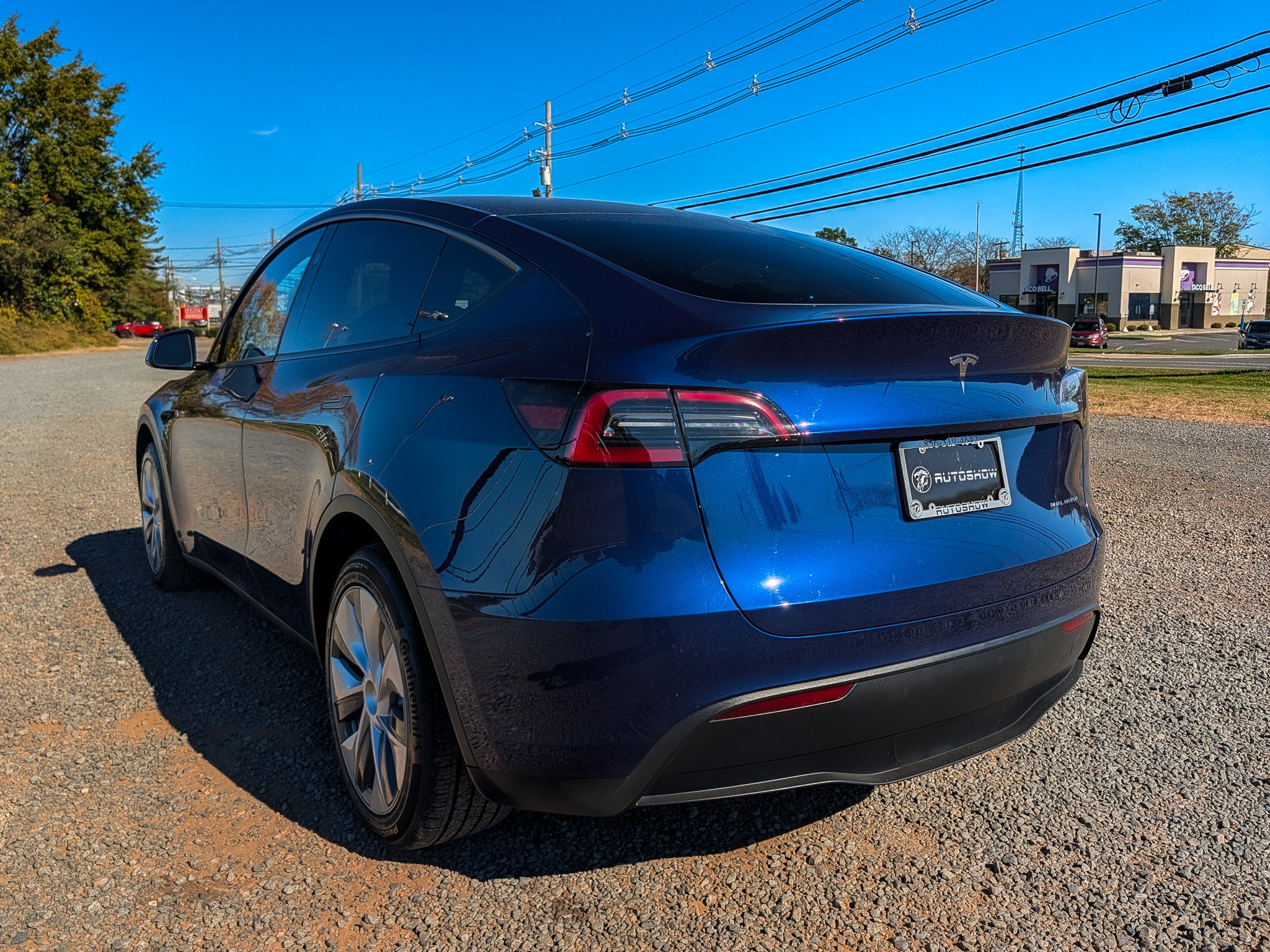 Used 2023 Tesla Model Y Long Range AWD/4WD image 8