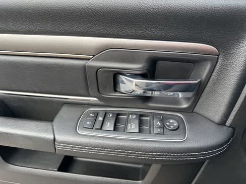 Used 2018 RAM 2500 Big Horn w/ Sport Appearance Group image 11