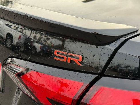 New 2025 Nissan Versa SR w/ Trunk Package image 8