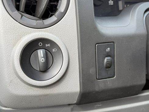 Used 2019 Ford E-350 and Econoline 350 Super Duty w/ Power Windows & Locks Group RWD image 22