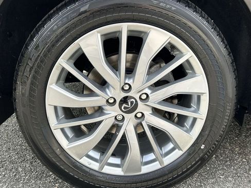 Certified 2023 INFINITI QX50 Luxe AWD/4WD image 12
