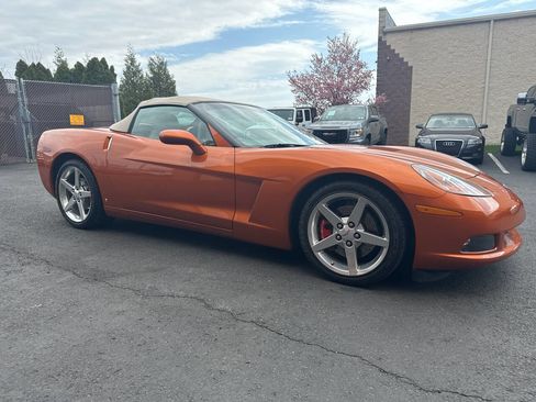 Used 2007 Chevrolet Corvette Convertible RWD image 8