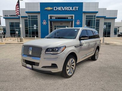 Used 2024 Lincoln Navigator Premiere