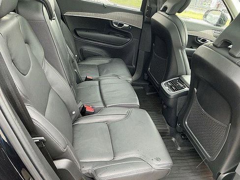 Certified 2024 Volvo XC90 B6 Ultimate w/ Protection Package Premier AWD/4WD image 21