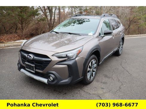 Used 2024 Subaru Outback Limited image 3