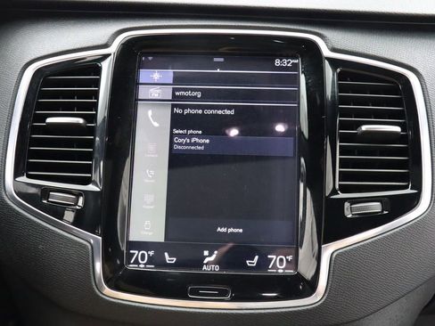 Used 2017 Volvo XC90 T6 Momentum w/ Vision Package image 26