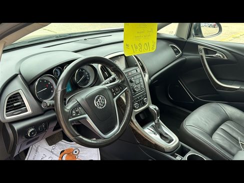 Used 2015 Buick Verano Leather FWD image 9