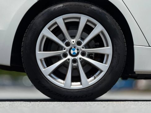 Used 2018 BMW 320i xDrive Sedan AWD/4WD image 20