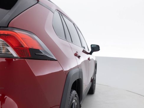 Used 2019 Toyota RAV4 Adventure w/ Cold Weather Package AWD/4WD image 14