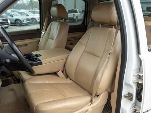 Used 2013 Chevrolet Silverado 1500 LT image 12