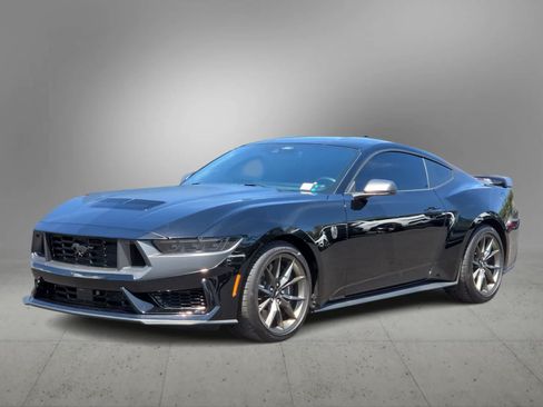 Used 2024 Ford Mustang Dark Horse RWD image 4
