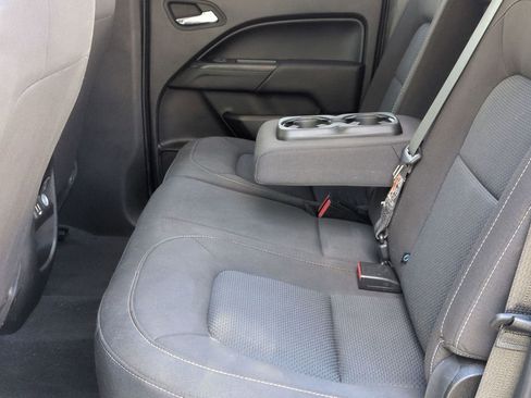 Used 2020 Chevrolet Colorado LT image 22