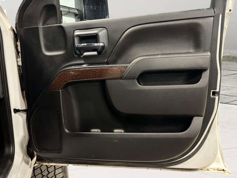 Used 2015 GMC Sierra 2500 SLE image 26