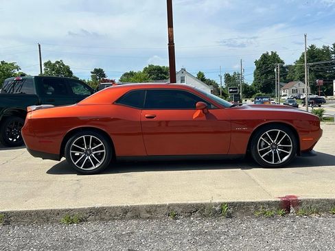 Used 2022 Dodge Challenger R/T w/ Plus Package RWD image 5