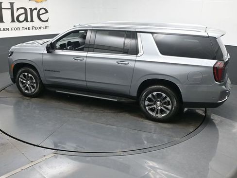 New 2026 Chevrolet Suburban LS w/ LPO, Dark Essentials Package AWD/4WD image 21