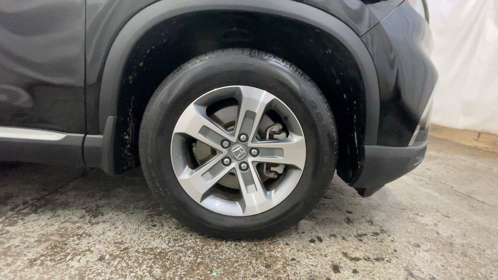Certified 2025 Honda Pilot EX-L image 19