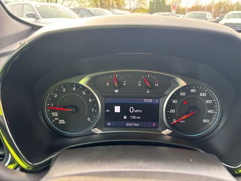 Used 2022 Chevrolet Equinox RS w/ RS Leather Package FWD image 16