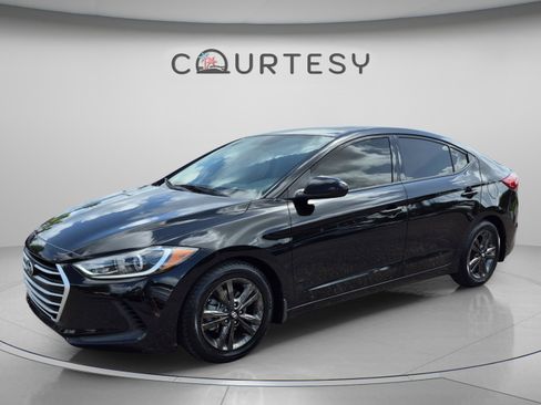 Used 2018 Hyundai Elantra SEL FWD image 1