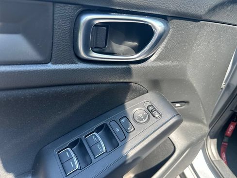 Used 2022 Honda Civic LX image 7