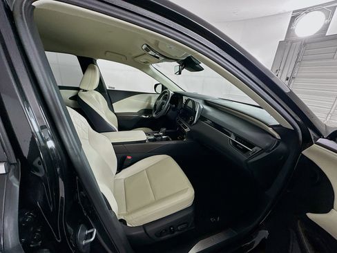 Used 2024 Lexus RX 350 FWD image 31