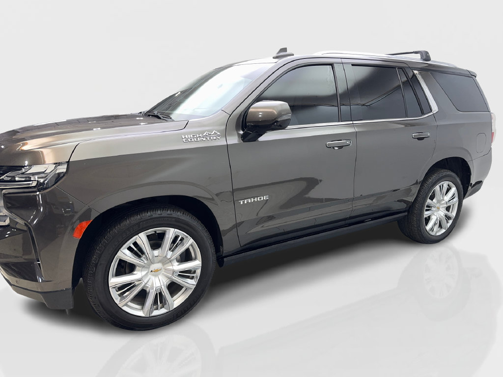 Used 2021 Chevrolet Tahoe High Country w/ Premium Package RWD image 16