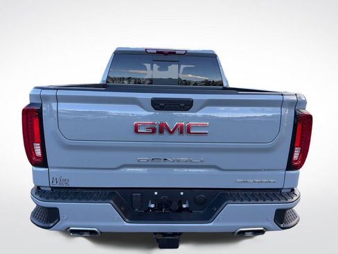 Certified 2025 GMC Sierra 1500 Denali AWD/4WD image 4