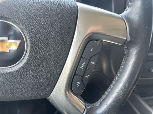 Used 2019 Chevrolet Express 3500 w/ Driver Convenience Package RWD image 21