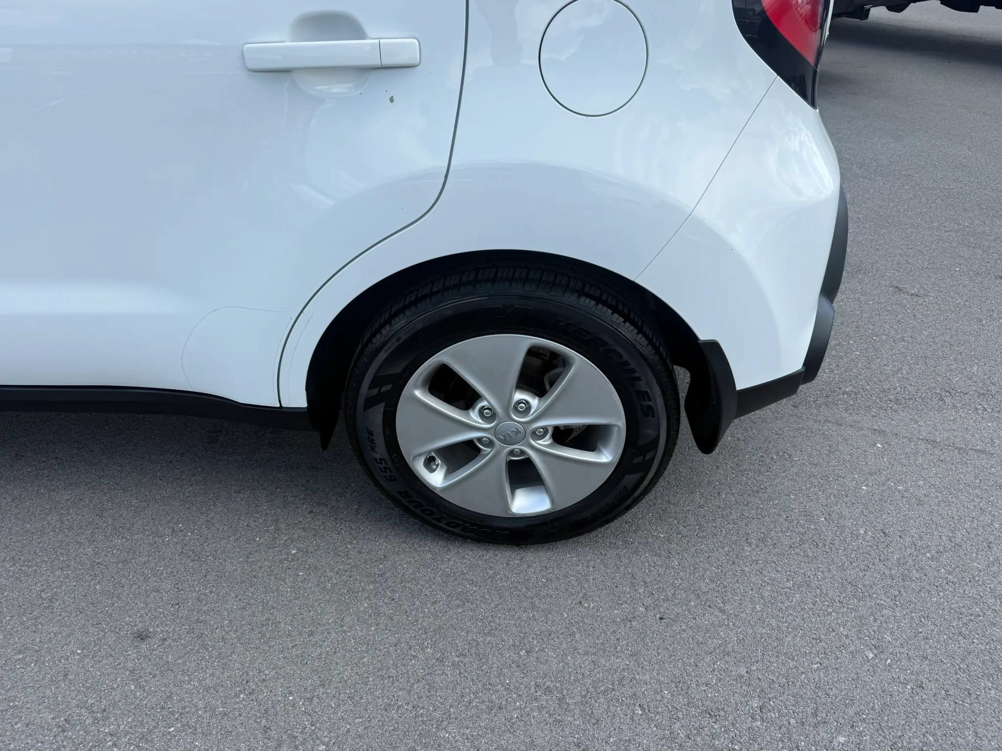 Used 2016 Kia Soul FWD image 19
