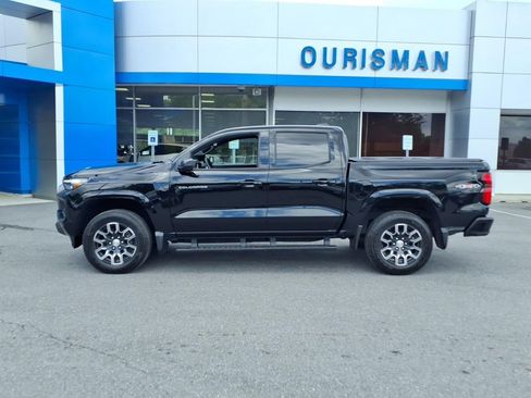 Used 2024 Chevrolet Colorado LT w/ LT Convenience Package III AWD/4WD image 6