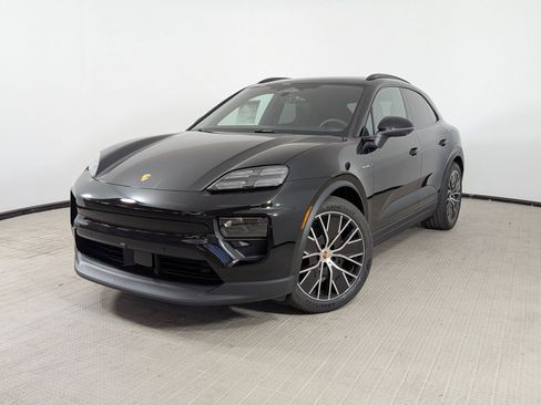 New 2026 Porsche Macan Electric RWD image 1