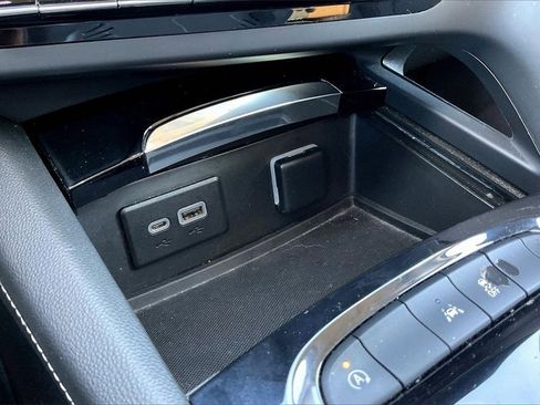 Used 2022 Buick Envision Preferred image 21