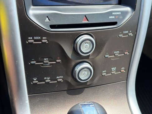 Used 2011 Ford Edge SEL w/ 202A Rapid Spec Order Code FWD image 18