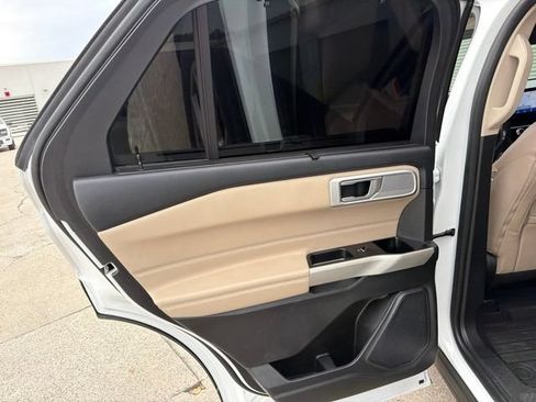 Certified 2022 Ford Explorer Limited w/ Equipment Group 301A RWD image 37