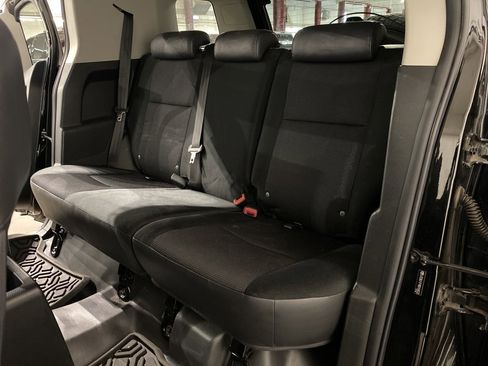 Used 2008 Toyota FJ Cruiser 4WD image 10