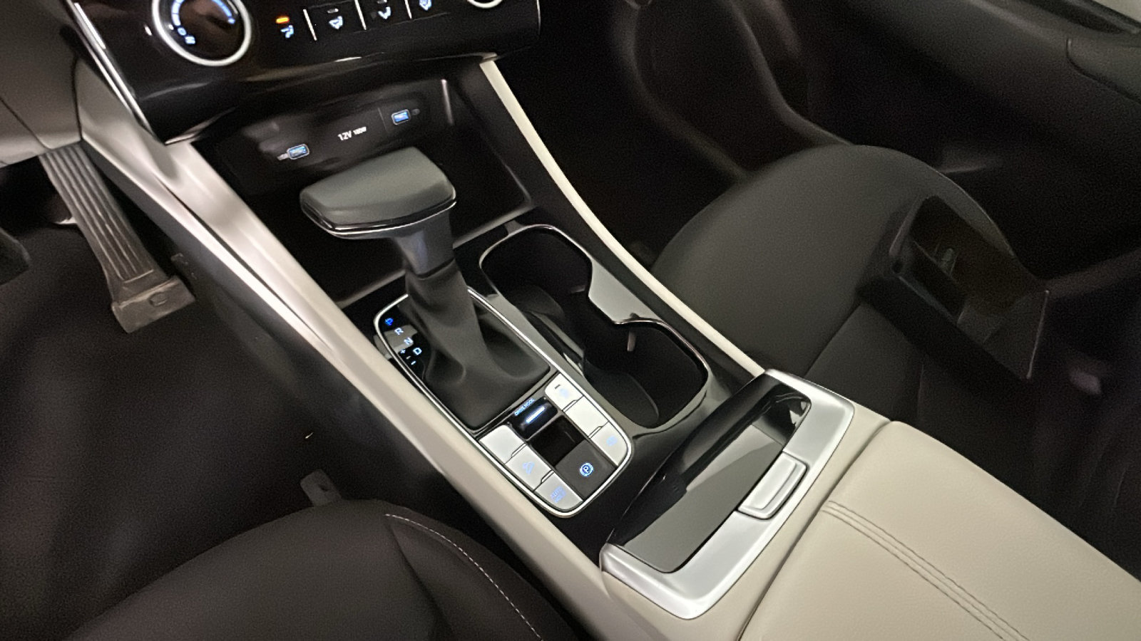 Certified 2024 Hyundai Tucson SE FWD image 26