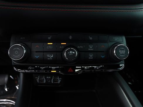 New 2026 Dodge Durango GT w/ Blacktop Package RWD image 16