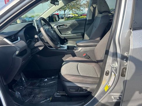 Used 2024 Toyota RAV4 XLE w/ Convenience Package AWD/4WD image 11