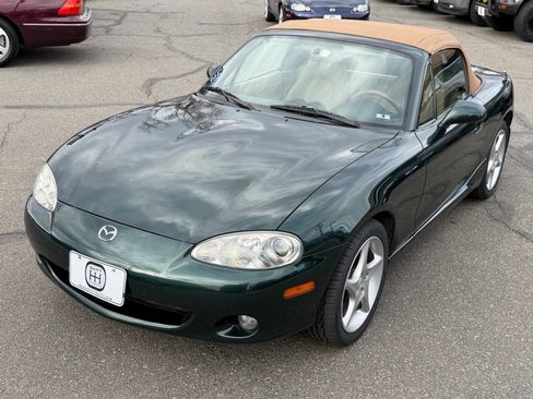Used 2001 MAZDA MX-5 Miata LS image 29