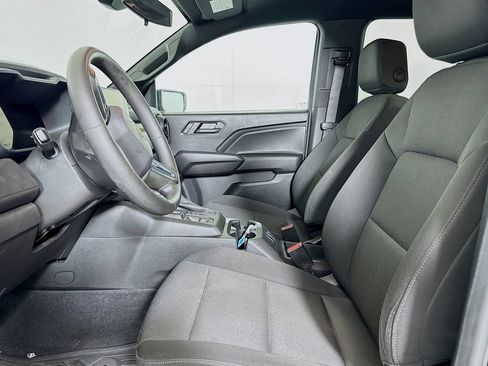 Used 2024 Chevrolet Colorado W/T RWD image 7