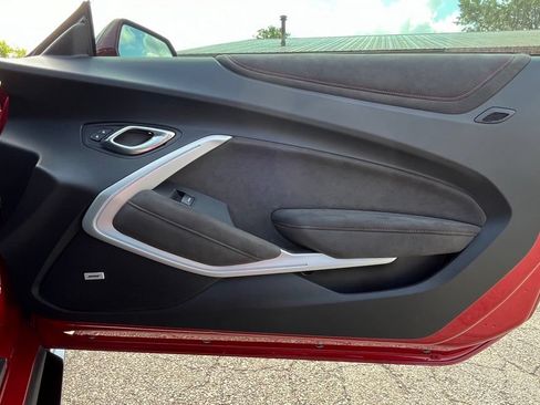 Certified 2020 Chevrolet Camaro ZL1 RWD image 32