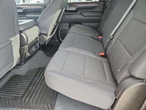 Used 2025 Chevrolet Silverado 2500 LT w/ Convenience Package AWD/4WD image 16