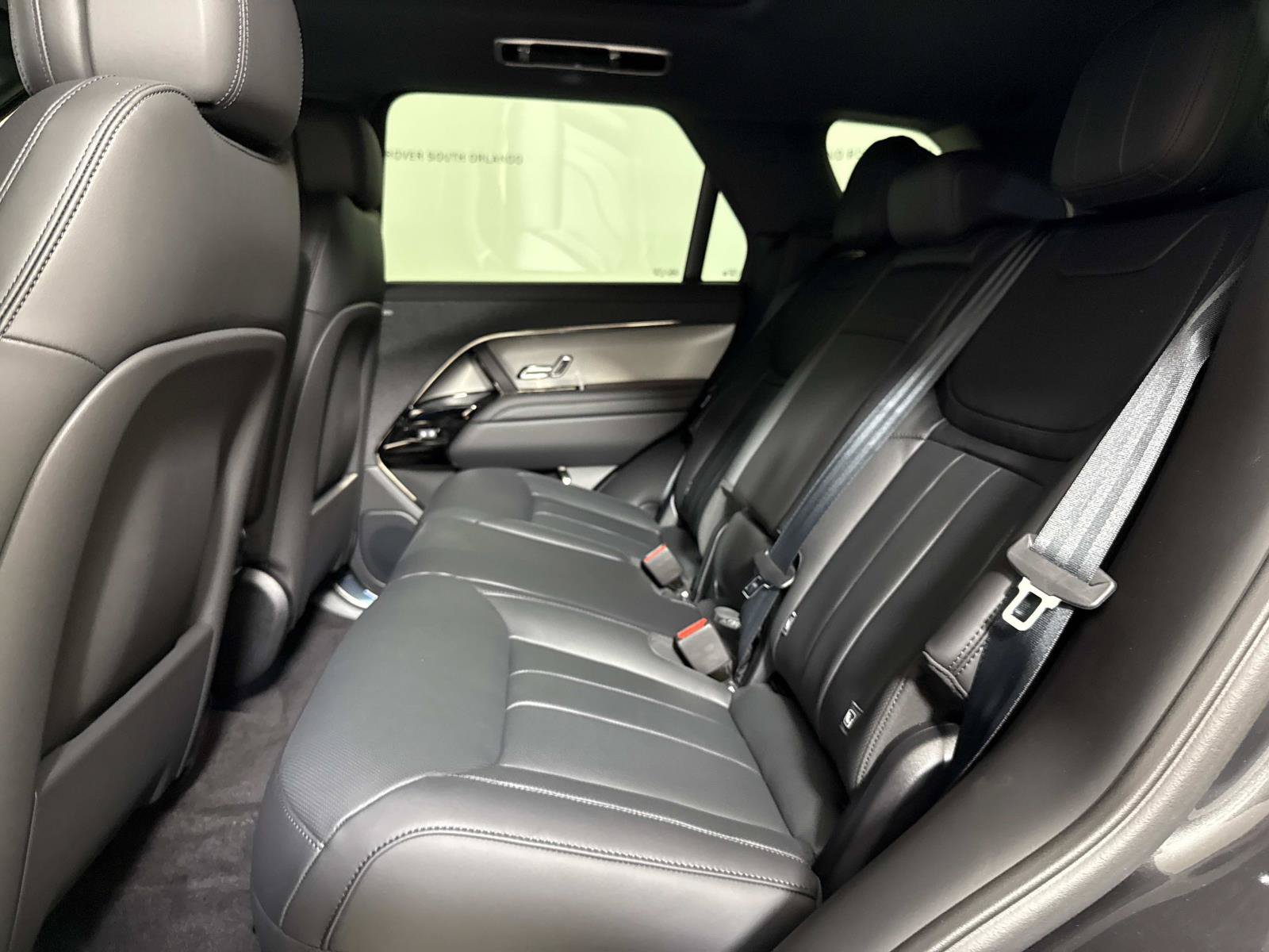 New 2026 Land Rover Range Rover Sport SE AWD/4WD image 14