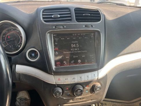 Used 2011 Dodge Journey Crew w/ Driver Convenience Group AWD/4WD image 13