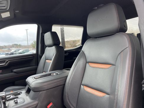 Used 2022 GMC Sierra 1500 AT4 image 16