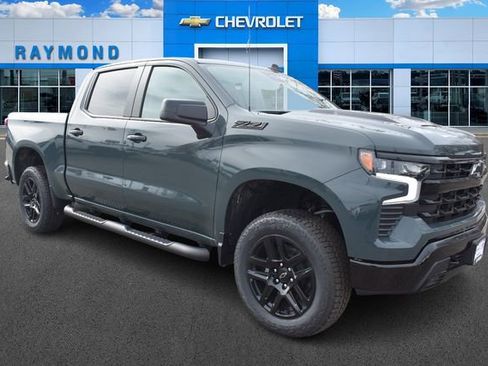 New 2026 Chevrolet Silverado 1500 LT Trail Boss w/ Dark Appearance Package image 11