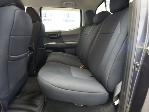 Used 2018 Toyota Tacoma SR5 image 15