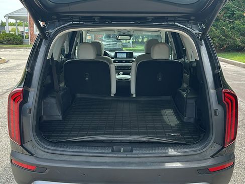 Used 2021 Kia Telluride EX w/ EX Premium Package FWD image 6