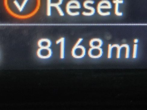 Used 2023 Buick Envision Preferred image 18